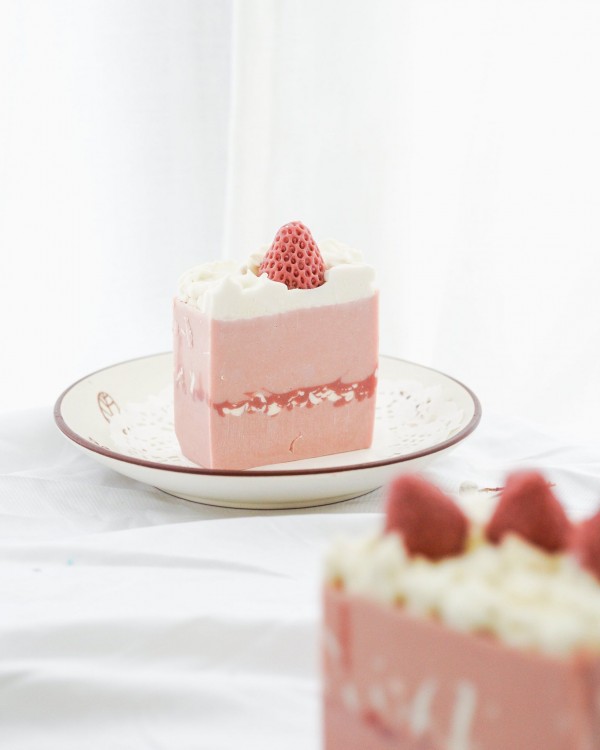 士多啤梨奶油蛋糕手工皂工作坊